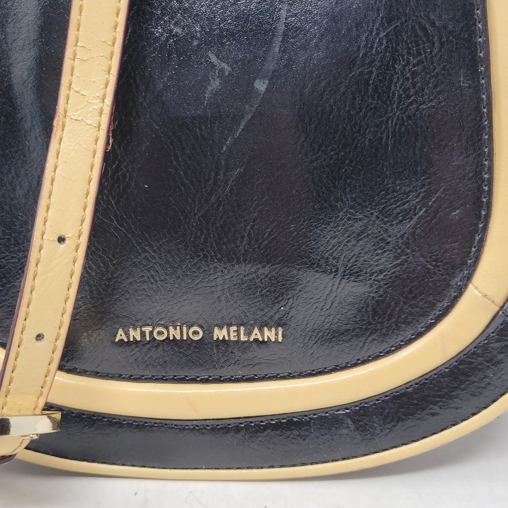 Antonio Melani Black Vintage Leather Saddle Bag - Picture 11 of 13